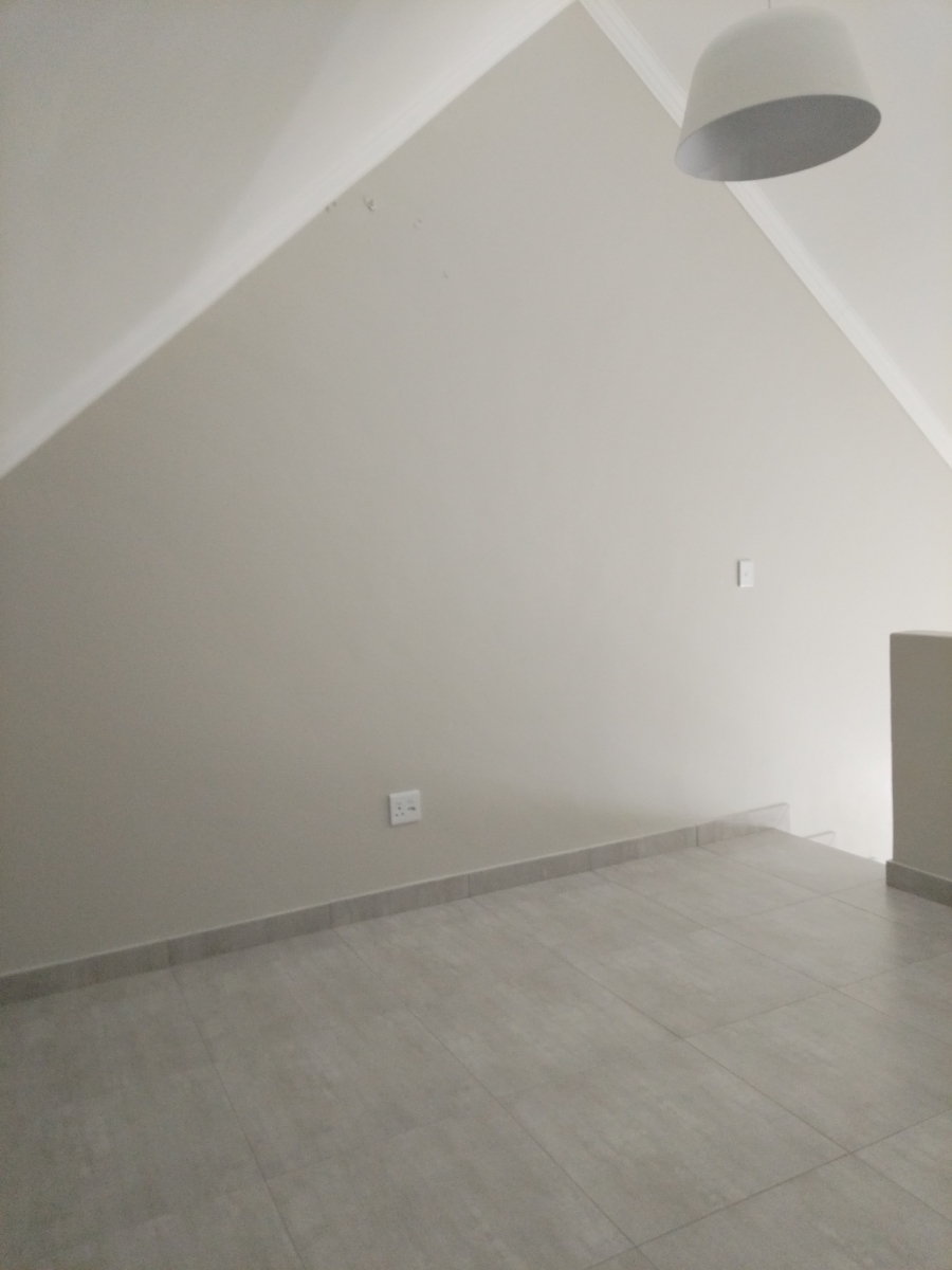 To Let 2 Bedroom Property for Rent in Struisbaai Western Cape